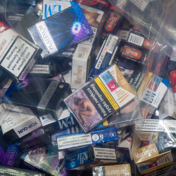 can you bring cigarettes on a plane international Flying with Vapes: can you fly with vapes and carts? can you bring opened cigarettes